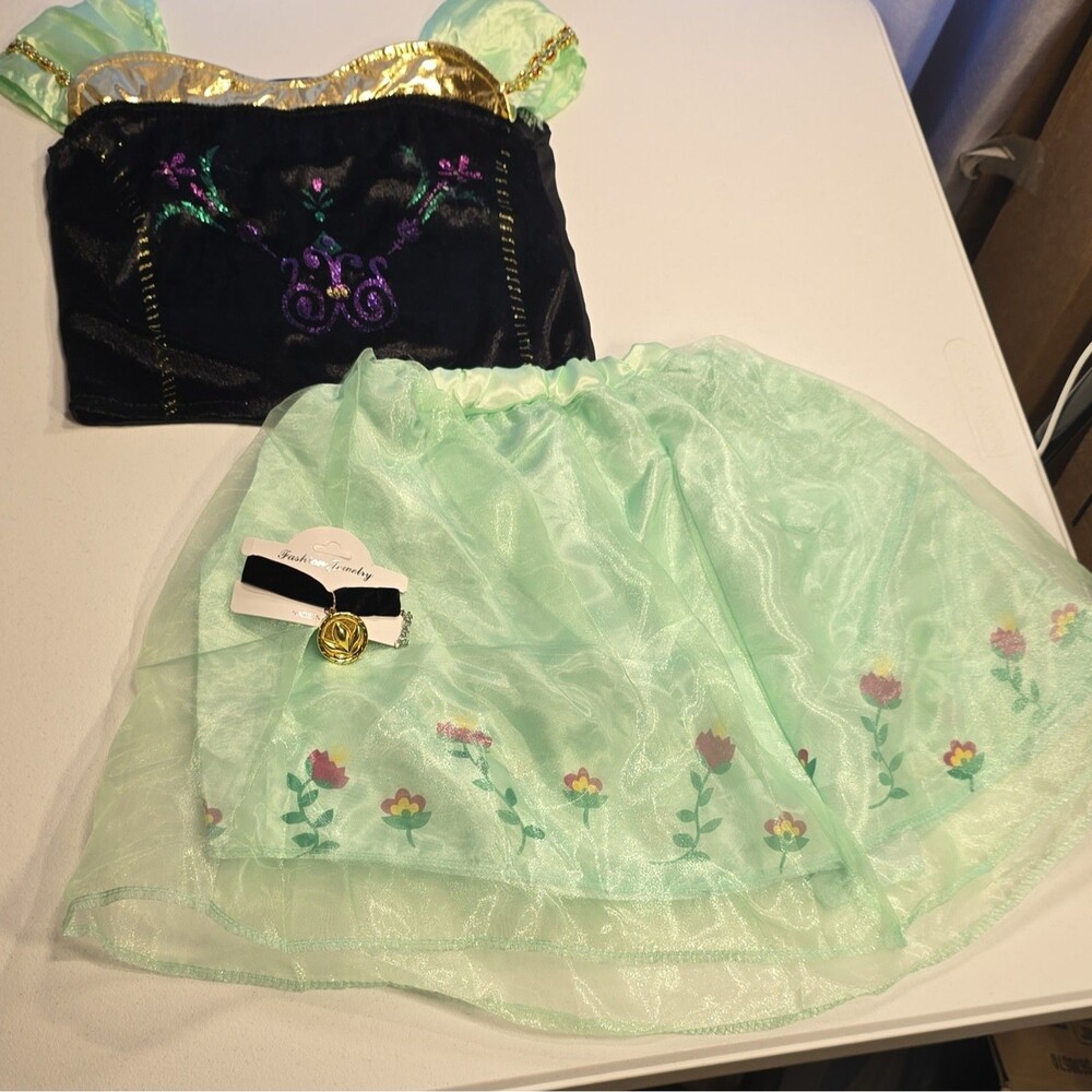 Girls Size 4-6 Years FROZEN Anna Two Piece Costume Set with Choker Necklace